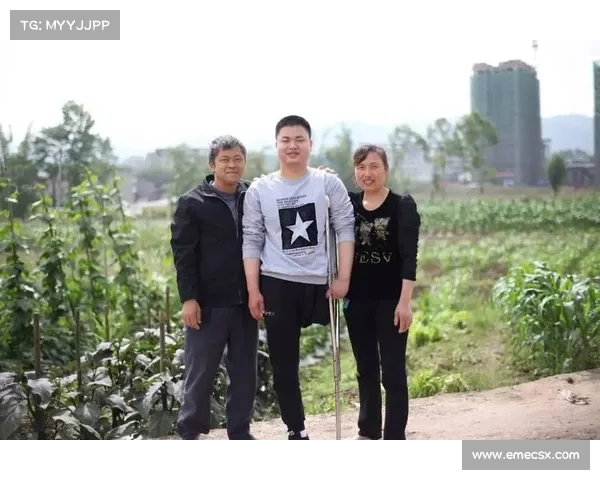 退役残奥冠军创办公益组织 助力截肢者重返田径赛场